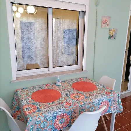 Joy's Central Tessalónica